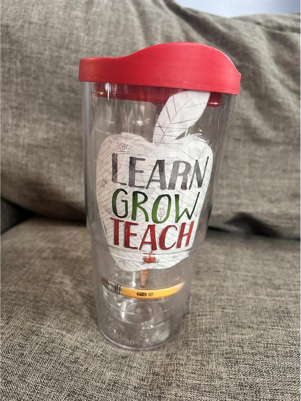 Tervis Tumbler Learn Grow Teach 24 oz Cup Red Lid Apple Pencil